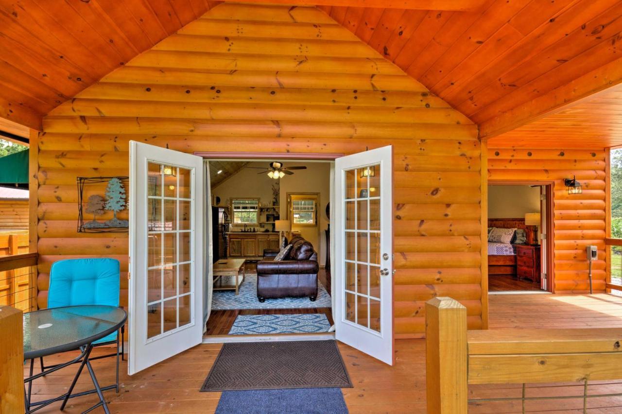 Cozy Riverfront Cabin With Private Deck And Hot Tub! Bryson City Bagian luar foto